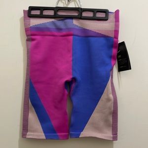 Nike training shorts (sz lg)